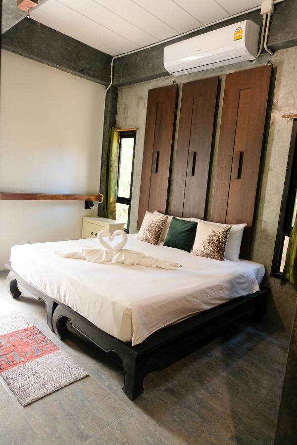 Aonang Third Place Hometel Ao Nang Exterior photo